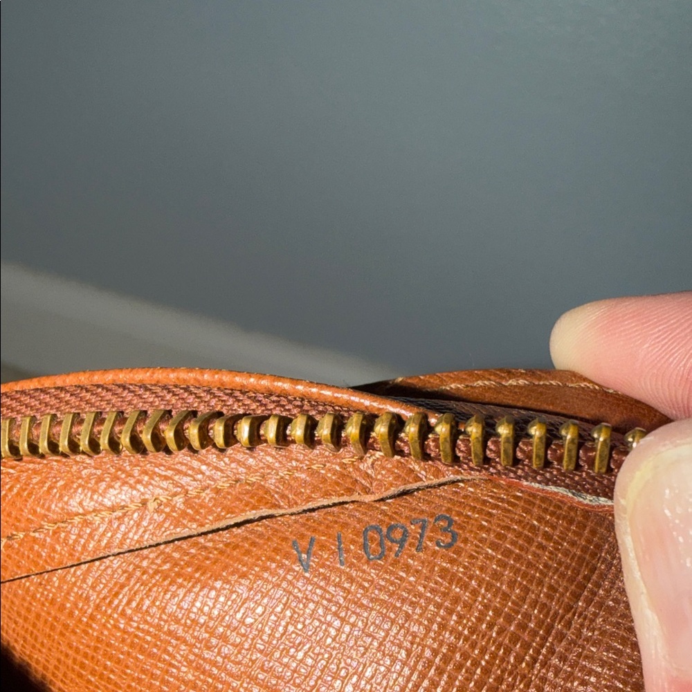 Louis Vuitton Monogram Orsay PM - Picture 8 of 14